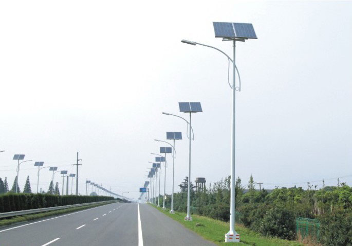 重庆太阳能路灯各组成部件的性能与特点