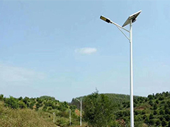 6米太阳能路灯未来的注意事项