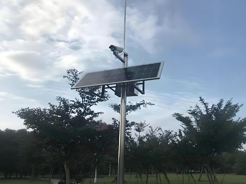 太阳能监控杆多少钱